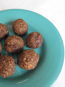 Strawberry-Apricot Fudge Balls 