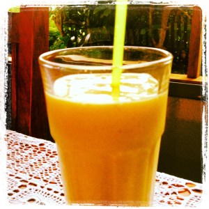 Sunshine juice smoothie